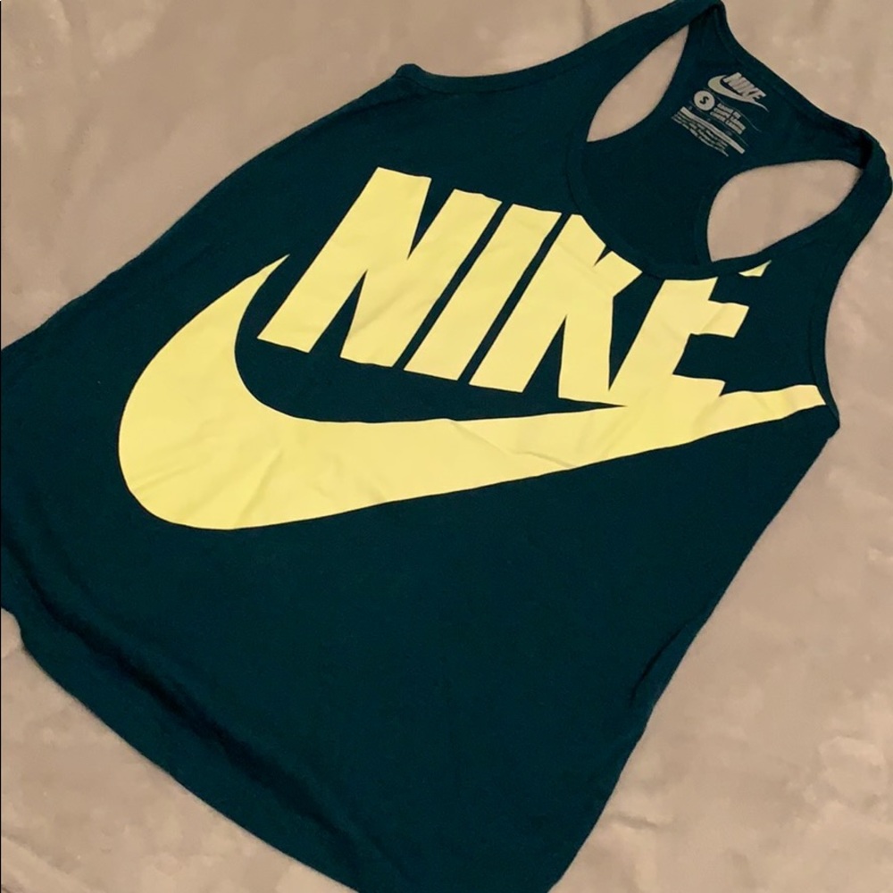 Nike Active Tank